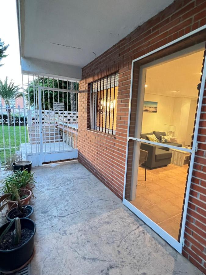 Apartamento Levante Apartment Аликанте Екстериор снимка